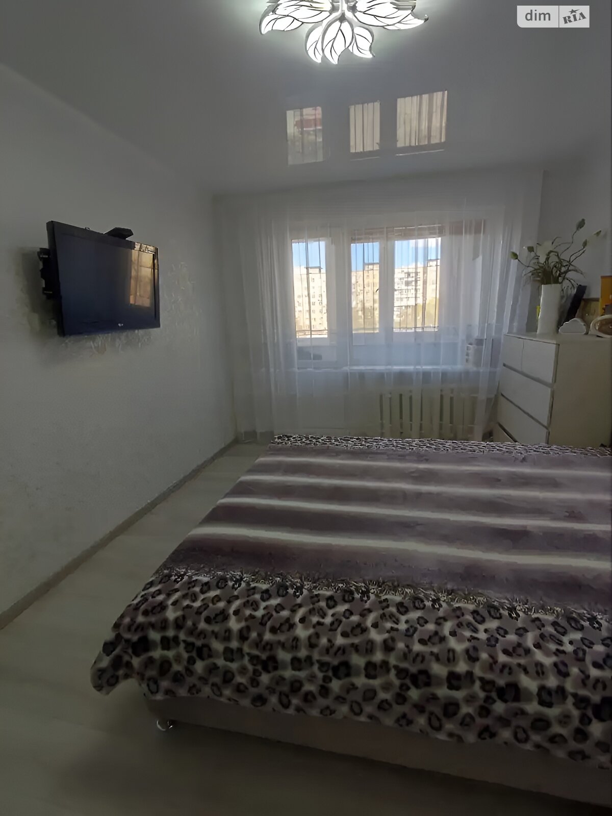 Продажа трехкомнатной квартиры в Днепре, на ул. Калиновая 102, район Калиновая Правда фото 1 Продажа трехкомнатной квартиры в Днепре, на ул. Калиновая 102, район Калиновая Правда фото 1