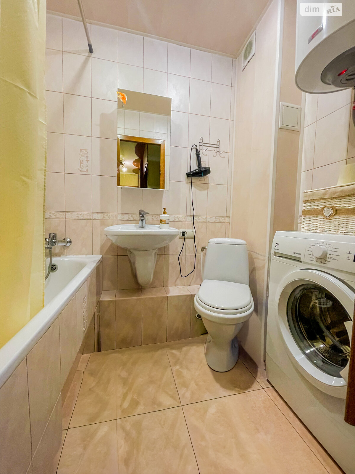 Продажа трехкомнатной квартиры в Днепре, на ул. Калиновая 86, район Калиновая Правда фото 1