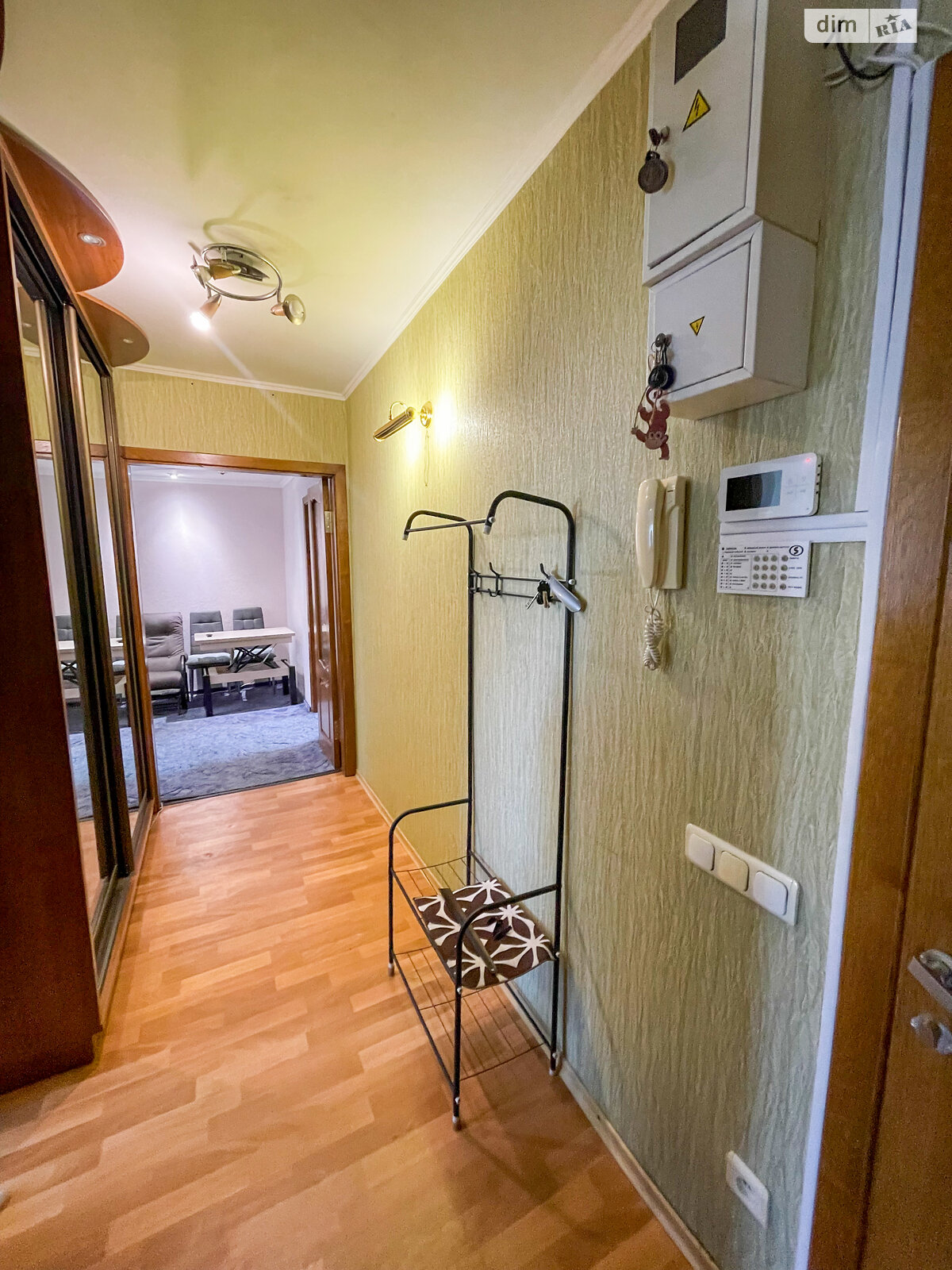 Продажа трехкомнатной квартиры в Днепре, на ул. Калиновая 86, район Калиновая Правда фото 1