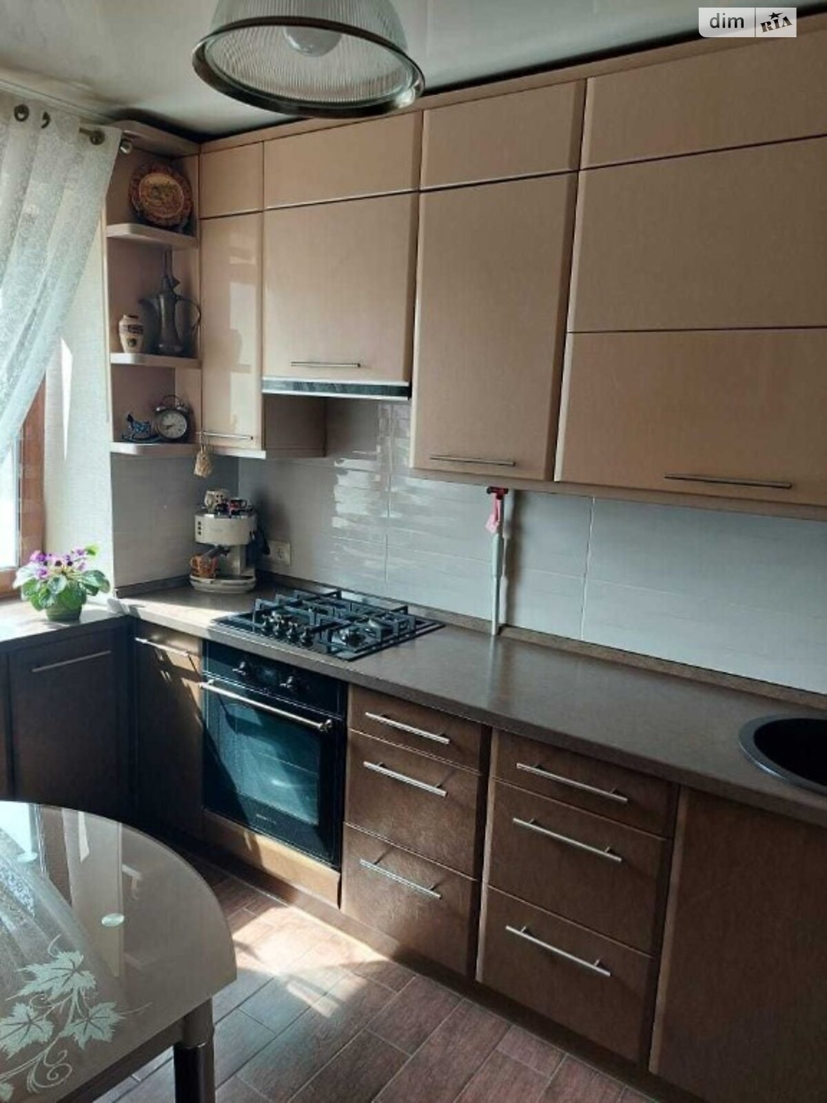 Продажа двухкомнатной квартиры в Днепре, на ул. Подебрадская 17, район Амур-Нижнеднепровский фото 1 Продажа двухкомнатной квартиры в Днепре, на ул. Подебрадская 17, район Амур-Нижнеднепровский фото 1