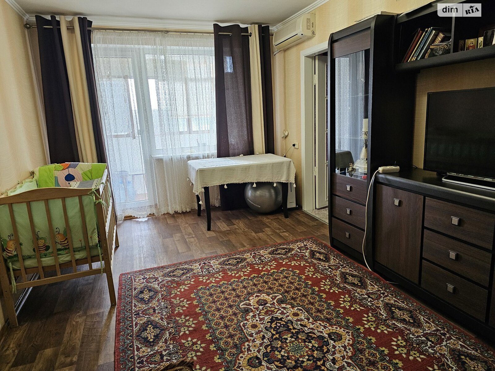 Продажа трехкомнатной квартиры в Днепре, на ул. Калиновая 94, фото 1