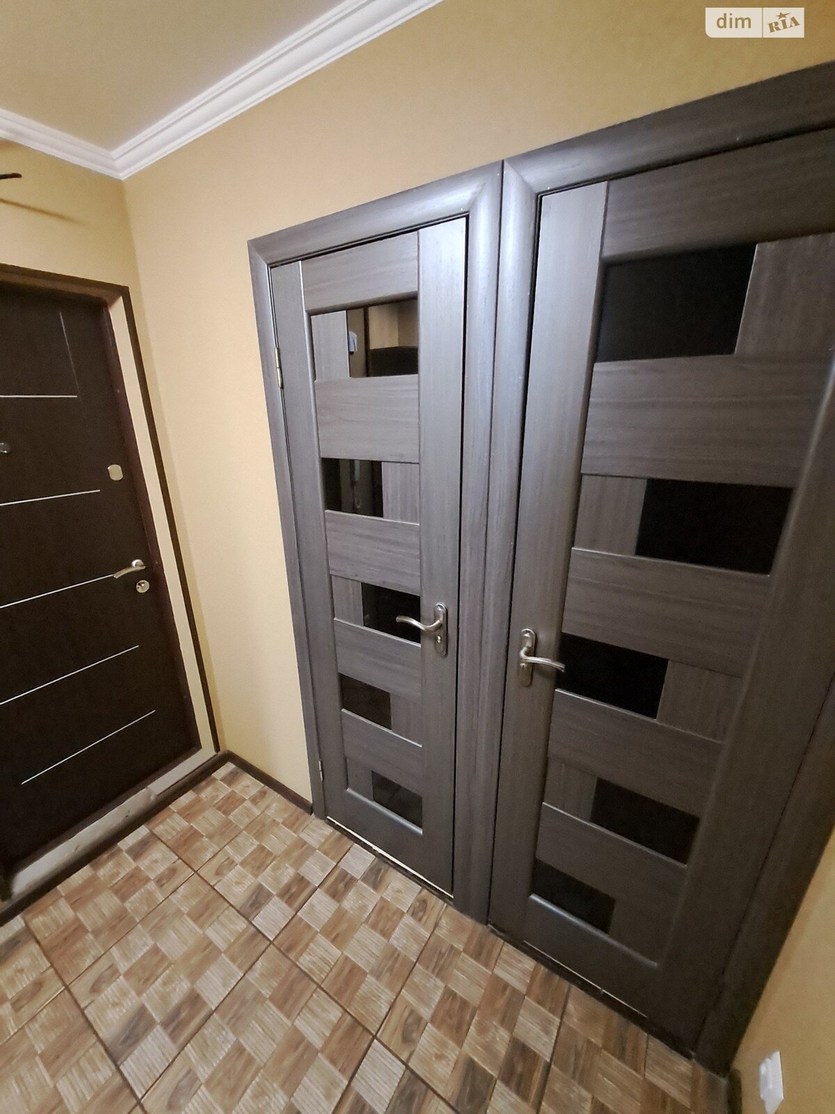 Продажа трехкомнатной квартиры в Днепре, на шоссе Донецкое 136, район Левобережный фото 1 Продажа трехкомнатной квартиры в Днепре, на шоссе Донецкое 136, район Левобережный фото 1