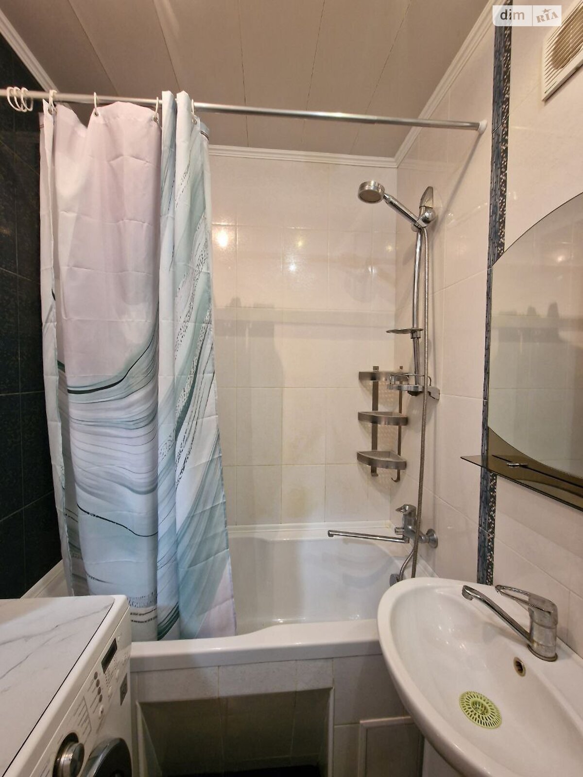 Продажа двухкомнатной квартиры в Днепре, на ул. Сагайдачного 1, район Калиновский фото 1