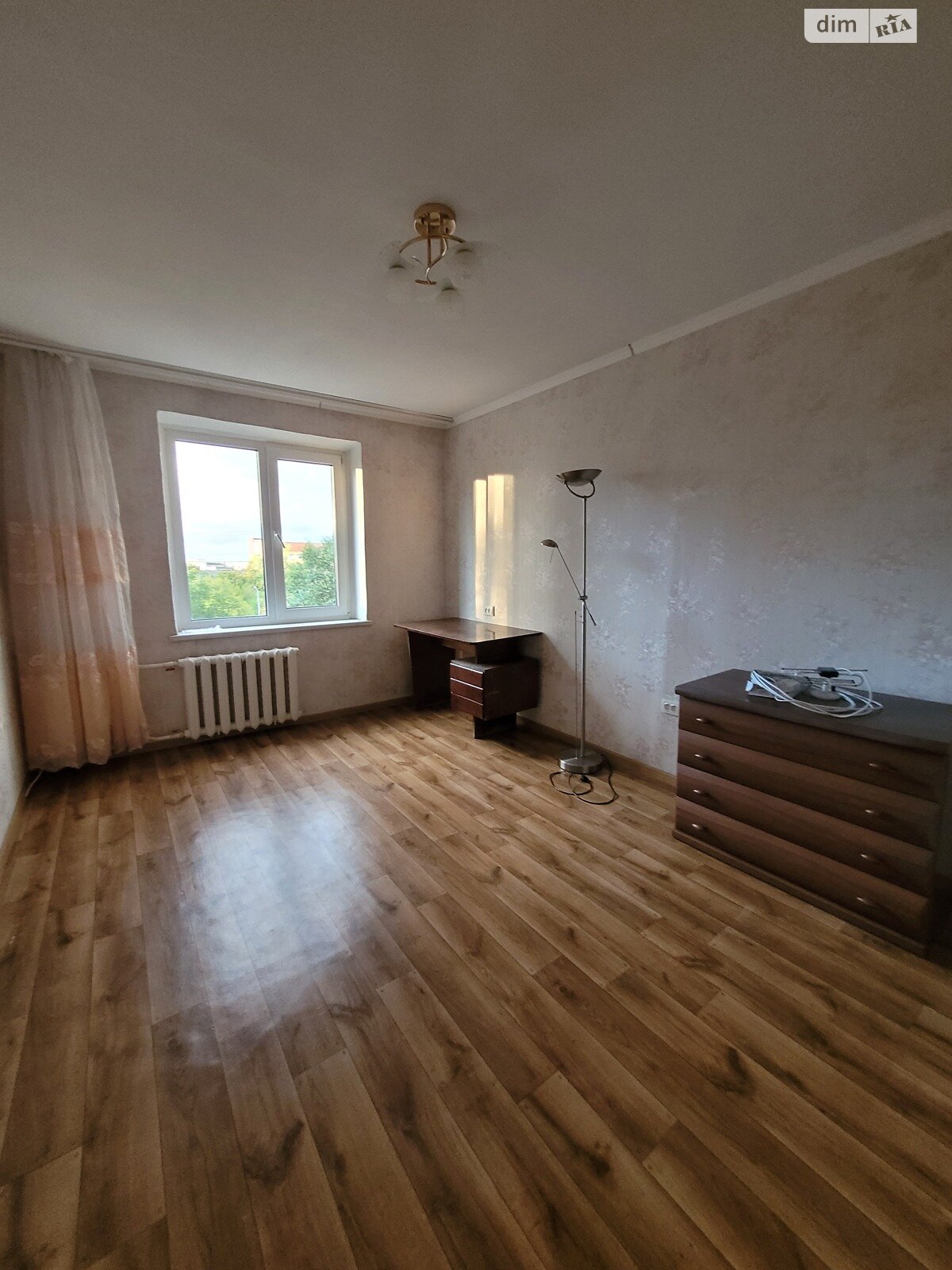Продаж трикімнатної квартири в Дніпрі, на вул. Янтарна 83, кв. 17, район Калинівський фото 1 Продаж трикімнатної квартири в Дніпрі, на вул. Янтарна 83, кв. 17, район Калинівський фото 1