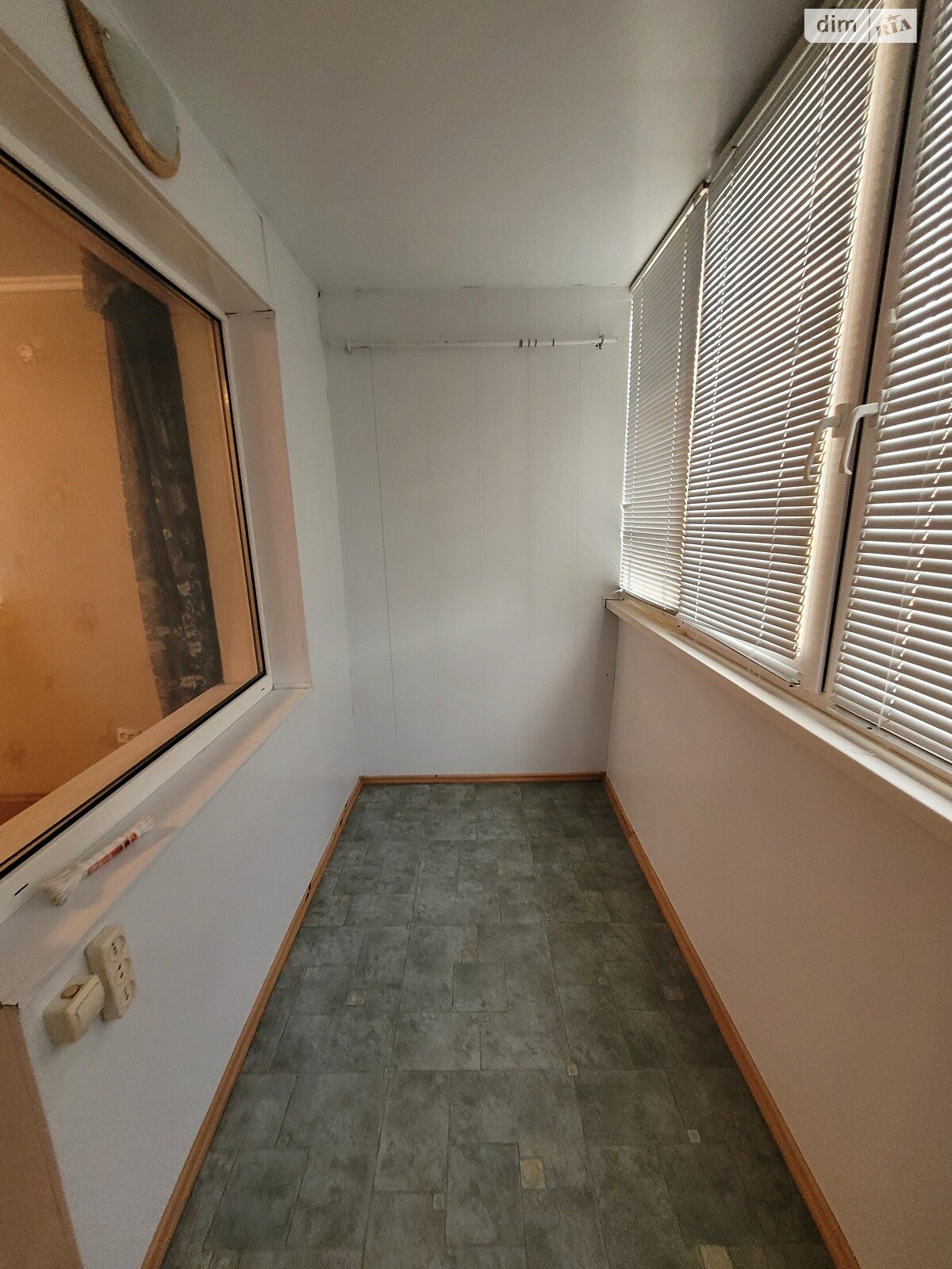 Продаж трикімнатної квартири в Дніпрі, на вул. Янтарна 83, кв. 17, район Калинівський фото 1 Продаж трикімнатної квартири в Дніпрі, на вул. Янтарна 83, кв. 17, район Калинівський фото 1