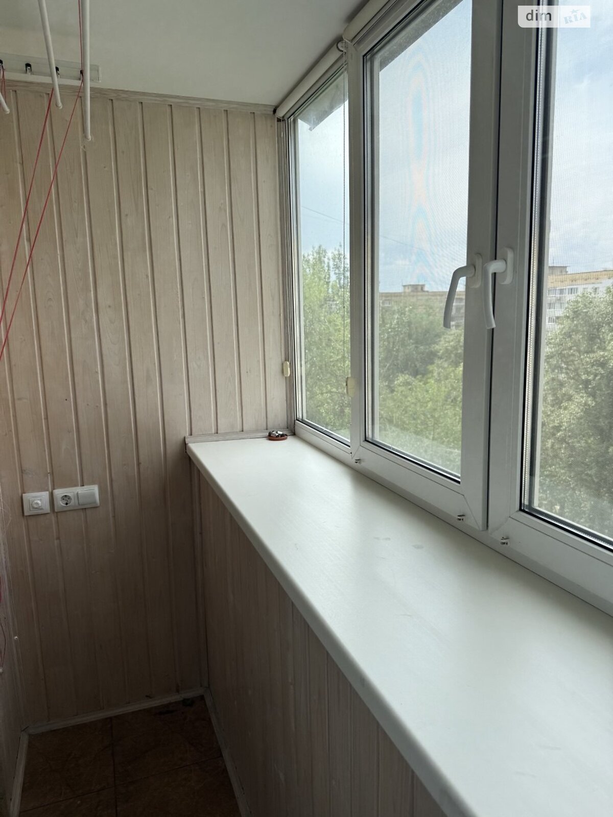 Продажа трехкомнатной квартиры в Днепре, на ул. Янтарная 79 корпус 1, район Калиновский фото 1