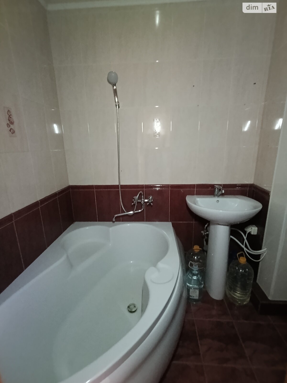 Продажа трехкомнатной квартиры в Днепре, на ул. Янтарная 75А корпус 2, район Калиновский фото 1