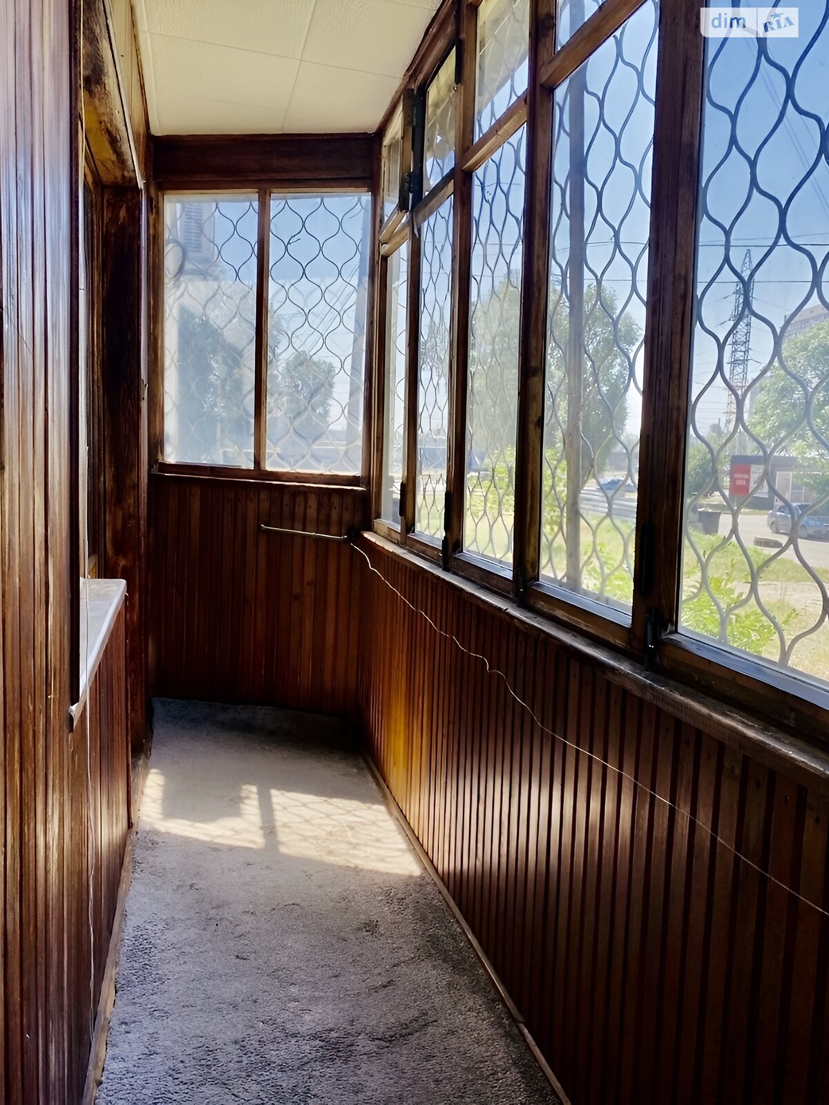 Продажа трехкомнатной квартиры в Днепре, на шоссе Донецкое, район Каменский фото 1 Продажа трехкомнатной квартиры в Днепре, на шоссе Донецкое, район Каменский фото 1