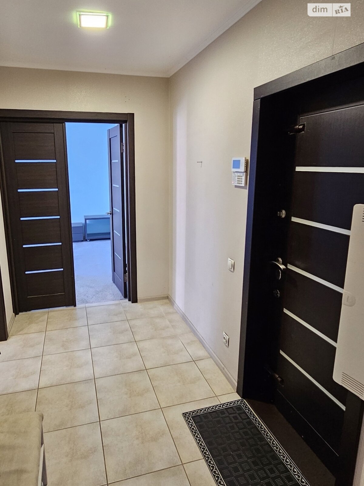 Продажа четырехкомнатной квартиры в Днепре, на шоссе Донецкое 15, район Каменский фото 1 Продажа четырехкомнатной квартиры в Днепре, на шоссе Донецкое 15, район Каменский фото 1