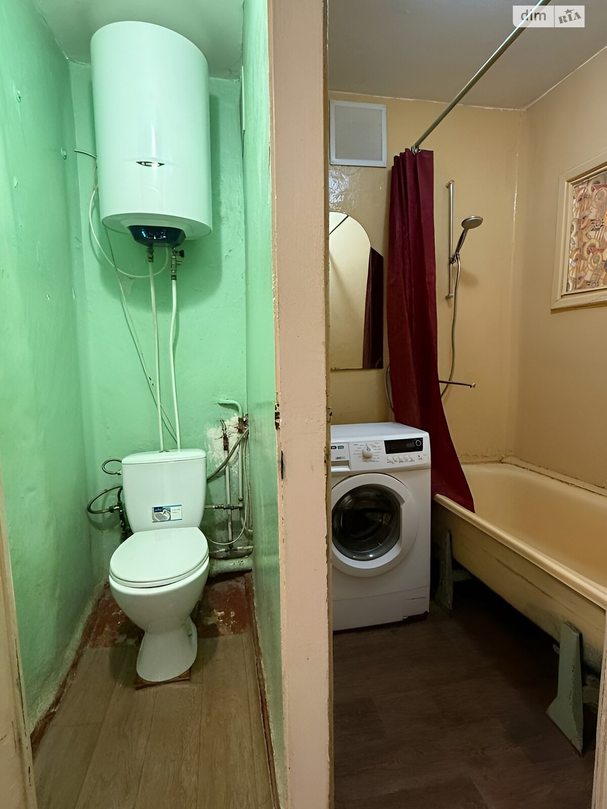 Продажа трехкомнатной квартиры в Днепре, на пл. Новокодацкая, район Кайдаки фото 1 Продажа трехкомнатной квартиры в Днепре, на пл. Новокодацкая, район Кайдаки фото 1