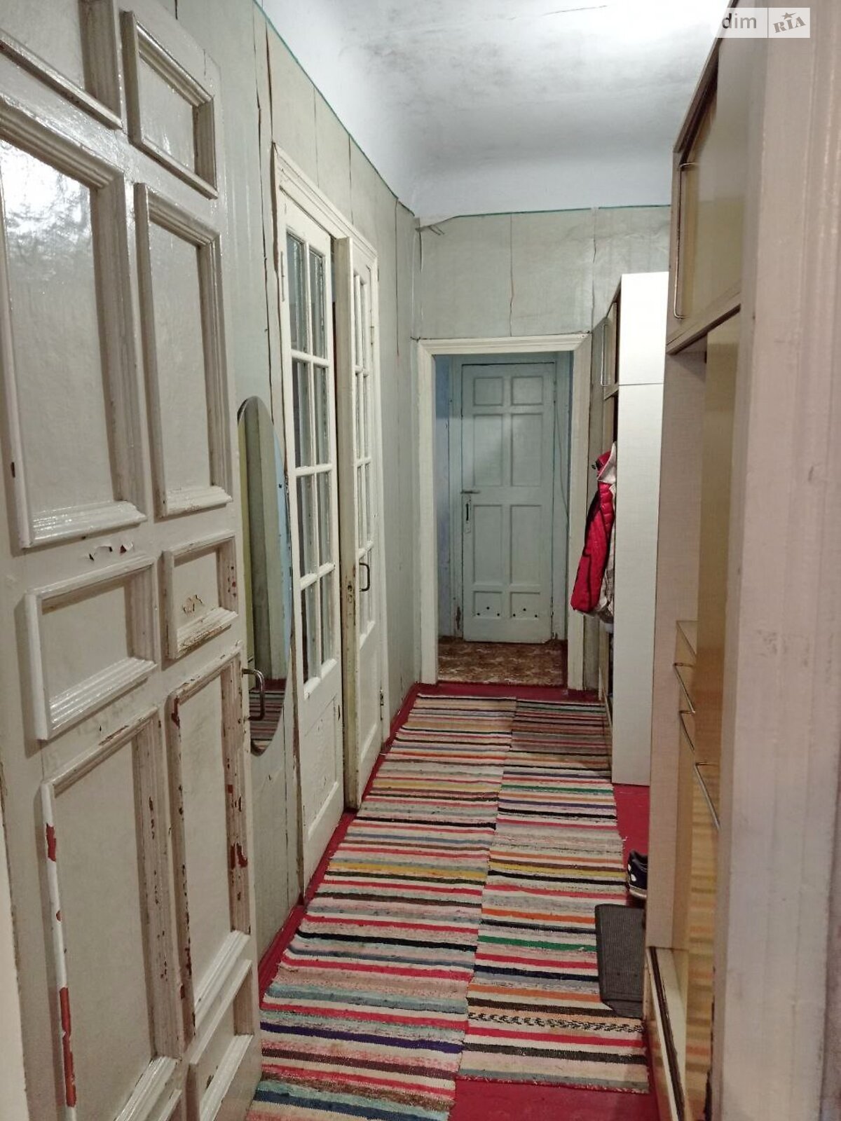 Продажа трехкомнатной квартиры в Днепре, на ул. Универсальная 9, район Кирилловка фото 1 Продажа трехкомнатной квартиры в Днепре, на ул. Универсальная 9, район Кирилловка фото 1