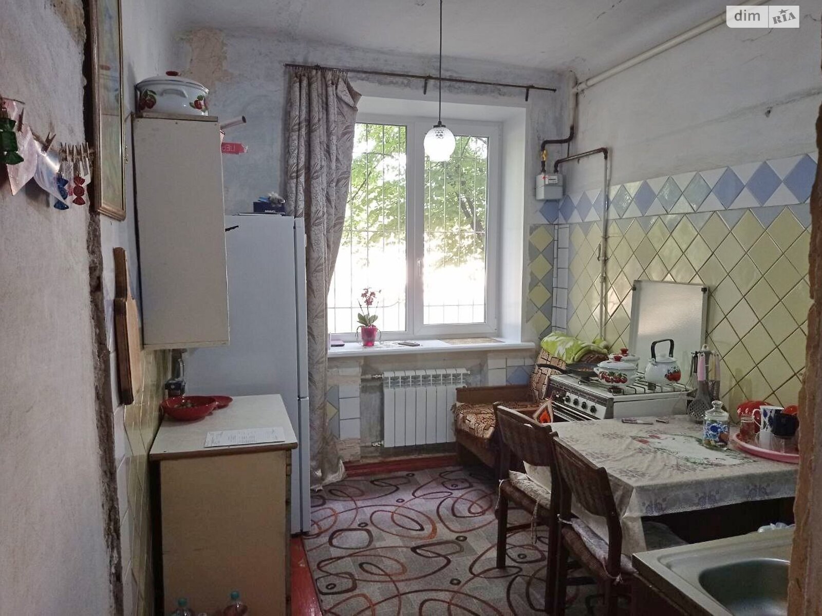 Продажа трехкомнатной квартиры в Днепре, на ул. Универсальная 9, район Кирилловка фото 1 Продажа трехкомнатной квартиры в Днепре, на ул. Универсальная 9, район Кирилловка фото 1