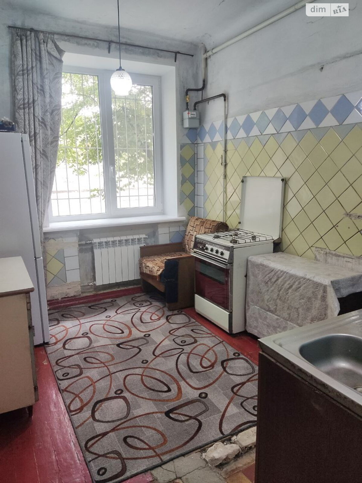 Продажа трехкомнатной квартиры в Днепре, на ул. Универсальная 9, район Кирилловка фото 1 Продажа трехкомнатной квартиры в Днепре, на ул. Универсальная 9, район Кирилловка фото 1