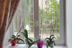 Продажа трехкомнатной квартиры в Днепре, на ул. Универсальная 9, район Кирилловка фото 2