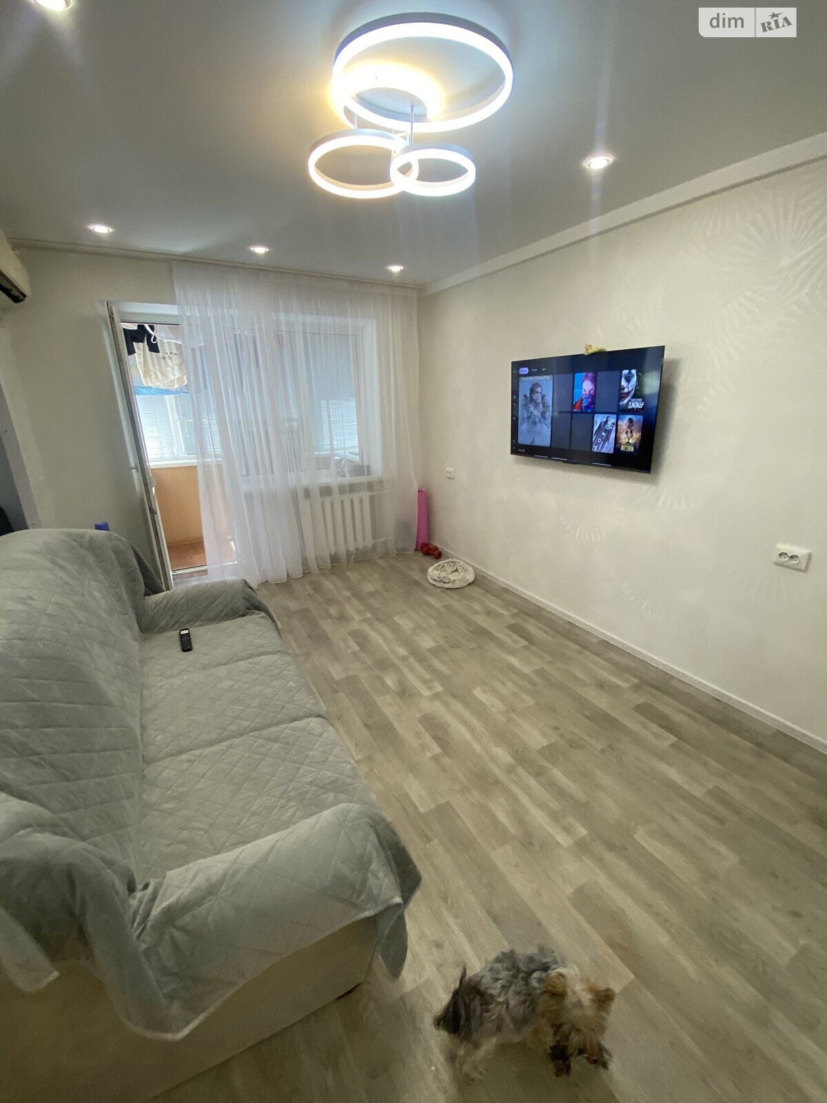 Продаж трикімнатної квартири в Дніпрі, на вул. Батумська 12, район Косіора фото 1 Продаж трикімнатної квартири в Дніпрі, на вул. Батумська 12, район Косіора фото 1