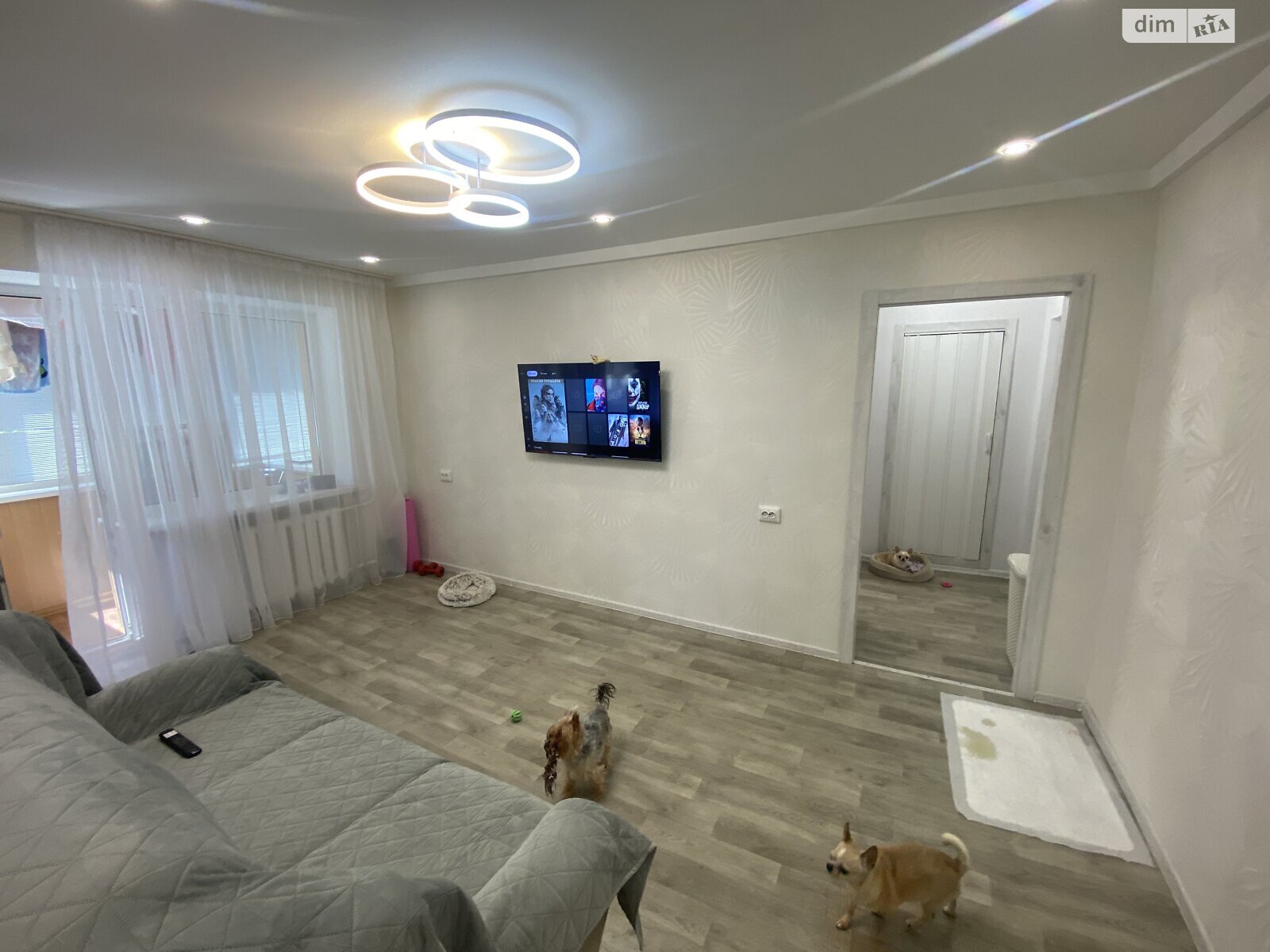Продаж трикімнатної квартири в Дніпрі, на вул. Батумська 12, район Косіора фото 1 Продаж трикімнатної квартири в Дніпрі, на вул. Батумська 12, район Косіора фото 1