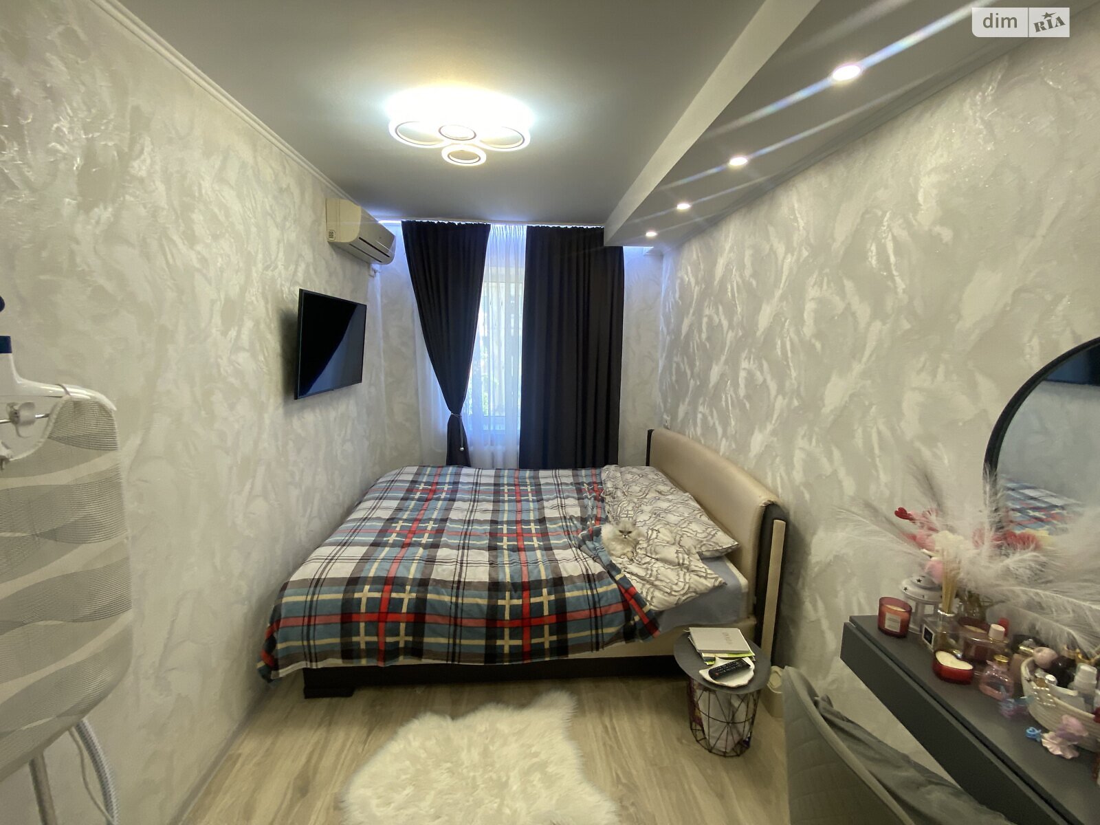 Продаж трикімнатної квартири в Дніпрі, на вул. Батумська 12, район Косіора фото 1 Продаж трикімнатної квартири в Дніпрі, на вул. Батумська 12, район Косіора фото 1