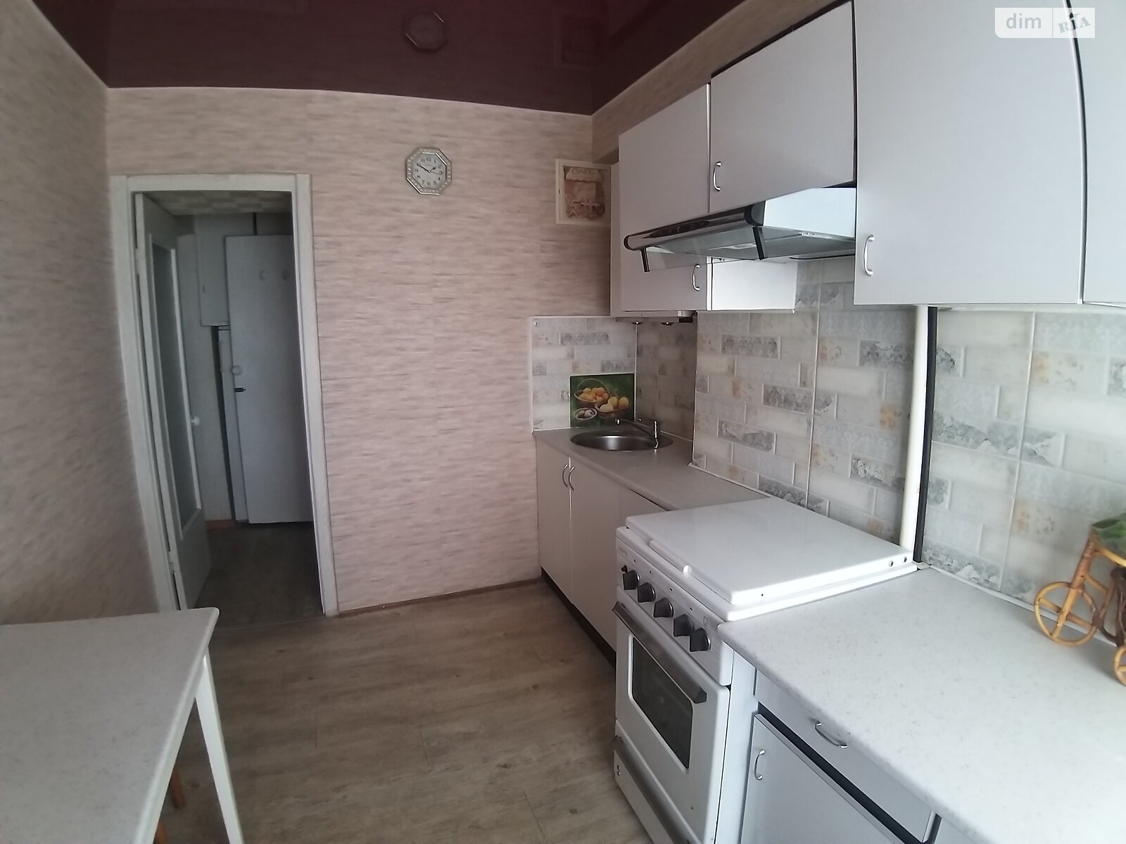 Продажа двухкомнатной квартиры в Днепре, на ул. Батумская 9, район Косиора фото 1 Продажа двухкомнатной квартиры в Днепре, на ул. Батумская 9, район Косиора фото 1