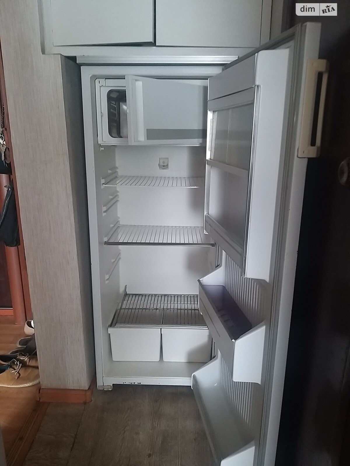 Продажа двухкомнатной квартиры в Днепре, на ул. Батумская 9, район Косиора фото 1 Продажа двухкомнатной квартиры в Днепре, на ул. Батумская 9, район Косиора фото 1