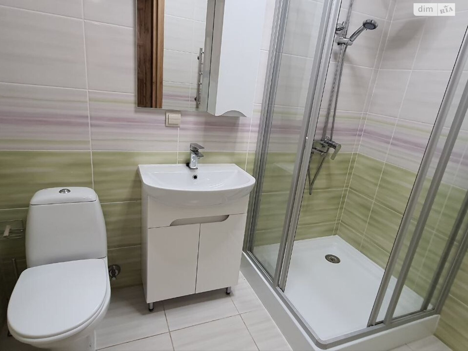 Продажа двухкомнатной квартиры в Днепре, на ул. Хмельницкого Богдана 11А, район Косиора фото 1 Продажа двухкомнатной квартиры в Днепре, на ул. Хмельницкого Богдана 11А, район Косиора фото 1