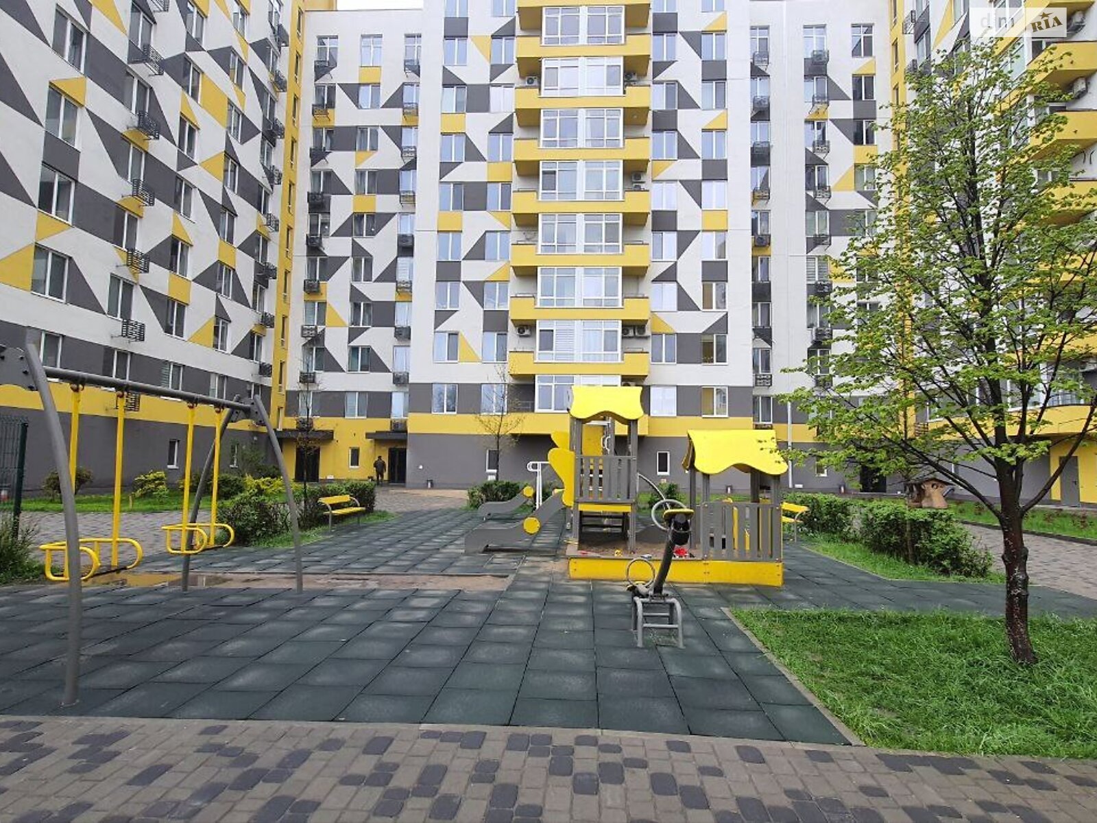 Продажа двухкомнатной квартиры в Днепре, на ул. Хмельницкого Богдана 11А, район Косиора фото 1 Продажа двухкомнатной квартиры в Днепре, на ул. Хмельницкого Богдана 11А, район Косиора фото 1