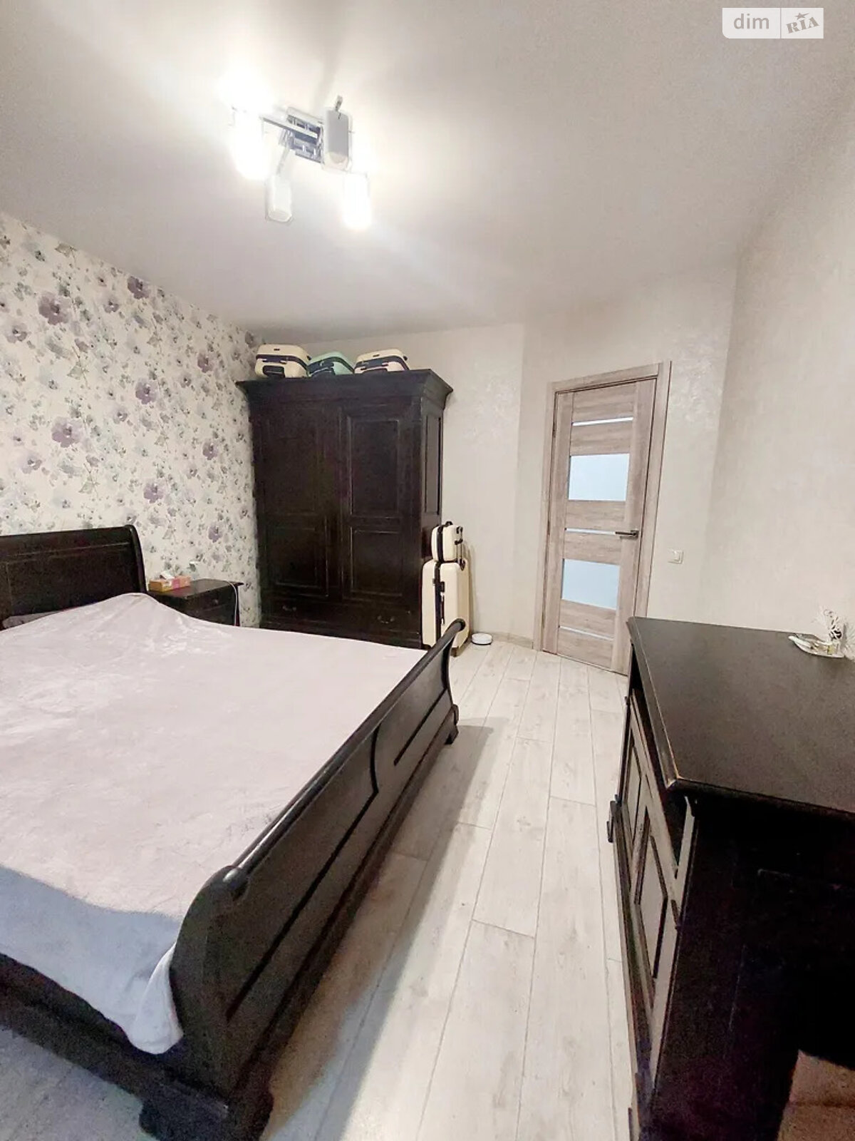 Продажа однокомнатной квартиры в Днепре, на ул. Хмельницкого Богдана 11А, район Косиора фото 1 Продажа однокомнатной квартиры в Днепре, на ул. Хмельницкого Богдана 11А, район Косиора фото 1