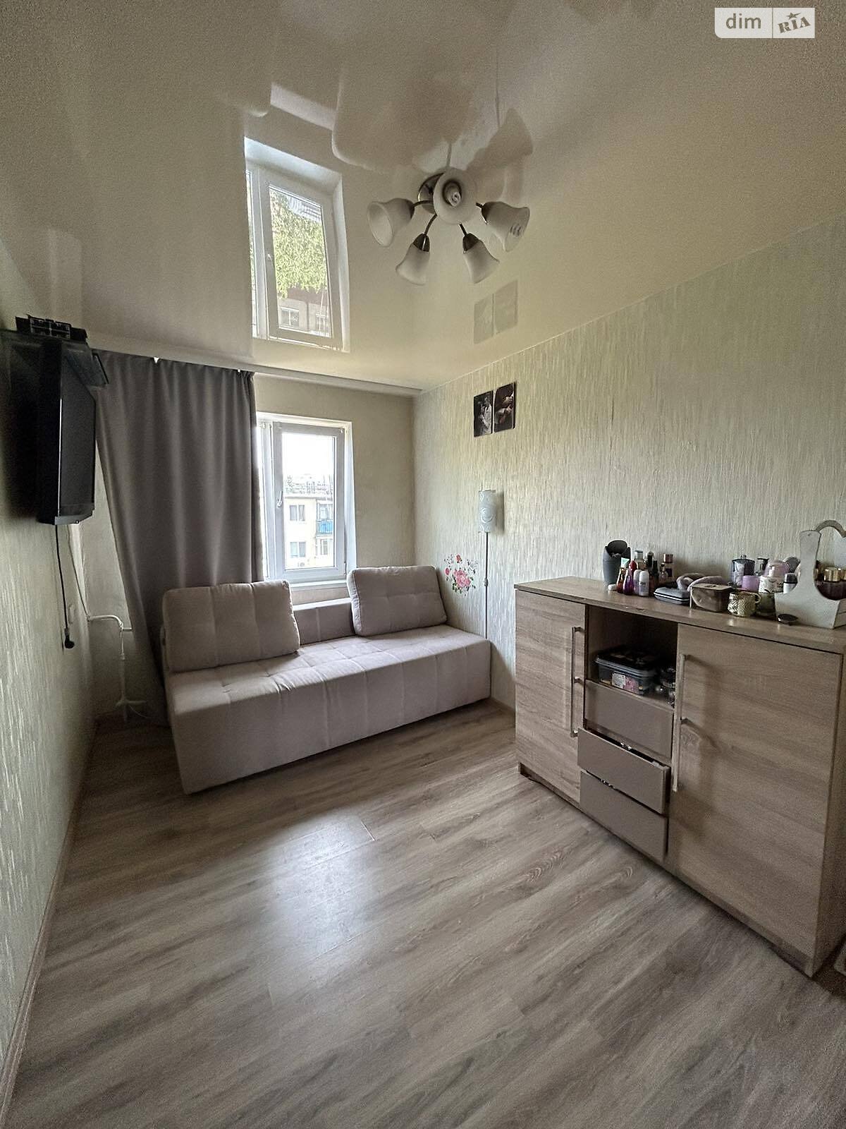 Продажа трехкомнатной квартиры в Днепре, на ул. Калнышевского Петра 52, район Косиора фото 1 Продажа трехкомнатной квартиры в Днепре, на ул. Калнышевского Петра 52, район Косиора фото 1