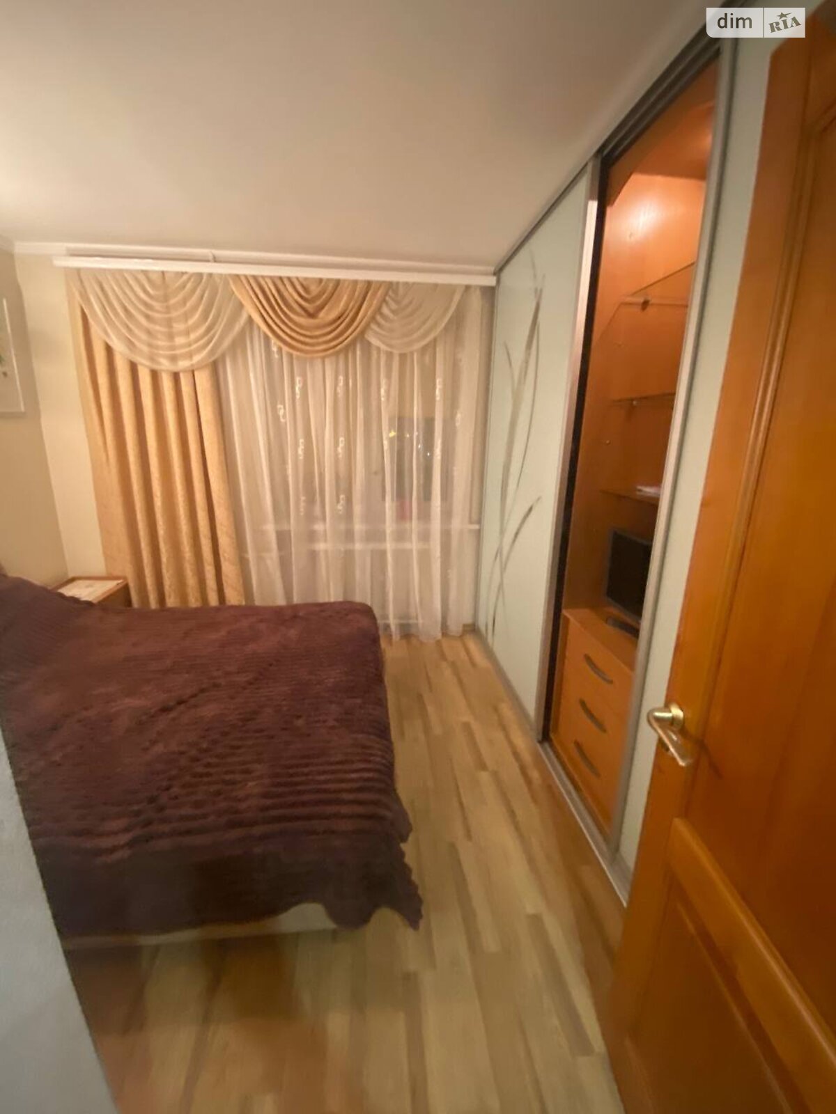 Продажа трехкомнатной квартиры в Днепре, на ул. Осенняя 9Б, район Косиора фото 1 Продажа трехкомнатной квартиры в Днепре, на ул. Осенняя 9Б, район Косиора фото 1