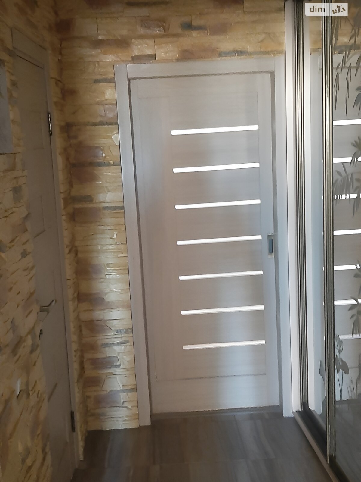 Продажа четырехкомнатной квартиры в Днепре, на ул. Осенняя 13Б, район Косиора фото 1 Продажа четырехкомнатной квартиры в Днепре, на ул. Осенняя 13Б, район Косиора фото 1
