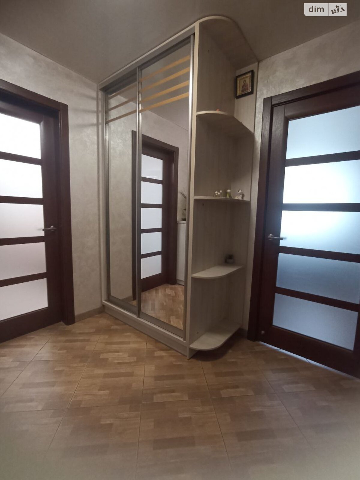 Продажа двухкомнатной квартиры в Днепре, на ул. Осенняя 13, район Косиора фото 1 Продажа двухкомнатной квартиры в Днепре, на ул. Осенняя 13, район Косиора фото 1