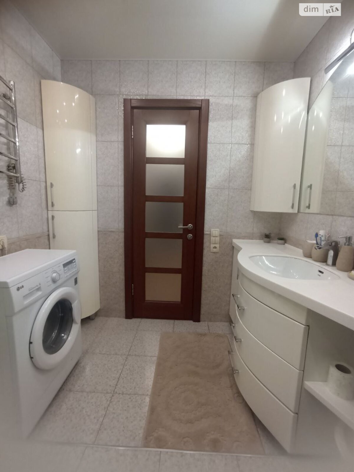 Продажа двухкомнатной квартиры в Днепре, на ул. Осенняя 13, район Косиора фото 1 Продажа двухкомнатной квартиры в Днепре, на ул. Осенняя 13, район Косиора фото 1
