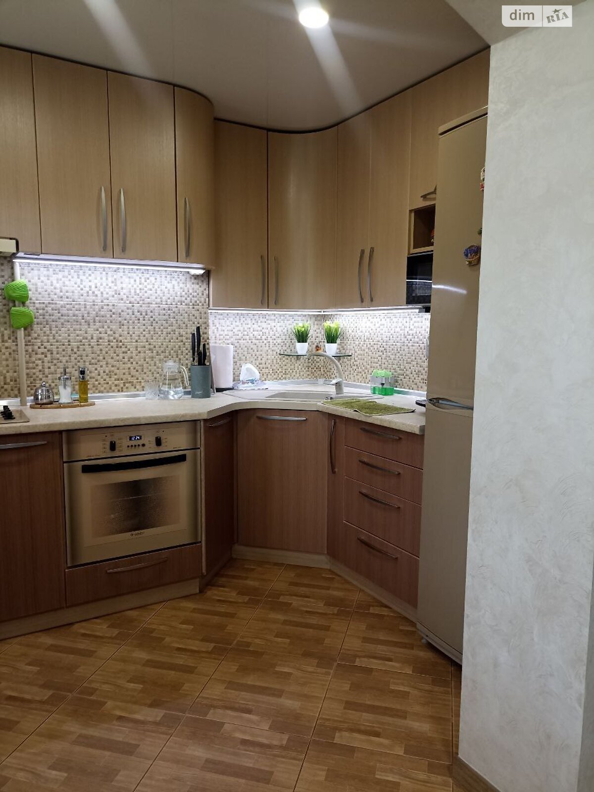 Продажа двухкомнатной квартиры в Днепре, на ул. Осенняя 13, район Косиора фото 1 Продажа двухкомнатной квартиры в Днепре, на ул. Осенняя 13, район Косиора фото 1