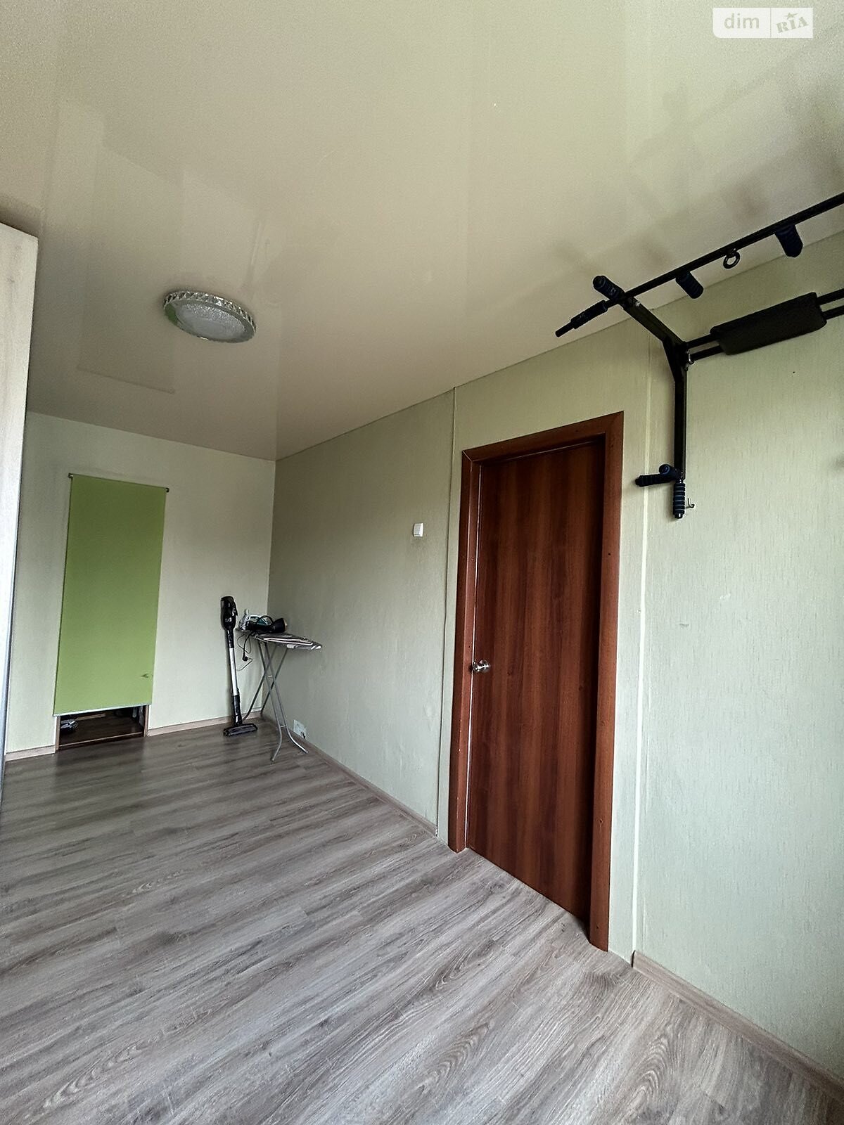 Продажа трехкомнатной квартиры в Днепре, на просп. Петра Калнышевского 52, район Косиора фото 1 Продажа трехкомнатной квартиры в Днепре, на просп. Петра Калнышевского 52, район Косиора фото 1