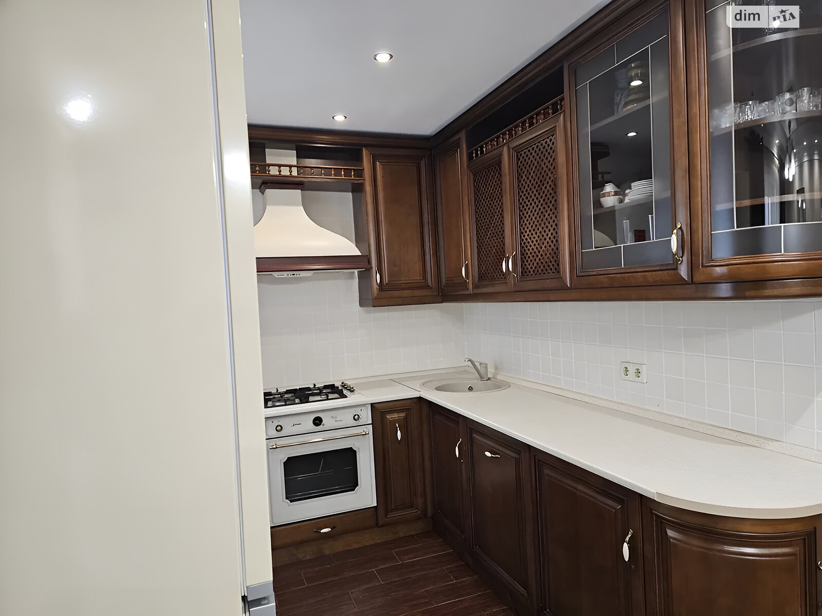 Продажа трехкомнатной квартиры в Днепре, на просп. Слобожанский 72, район Косиора фото 1 Продажа трехкомнатной квартиры в Днепре, на просп. Слобожанский 72, район Косиора фото 1