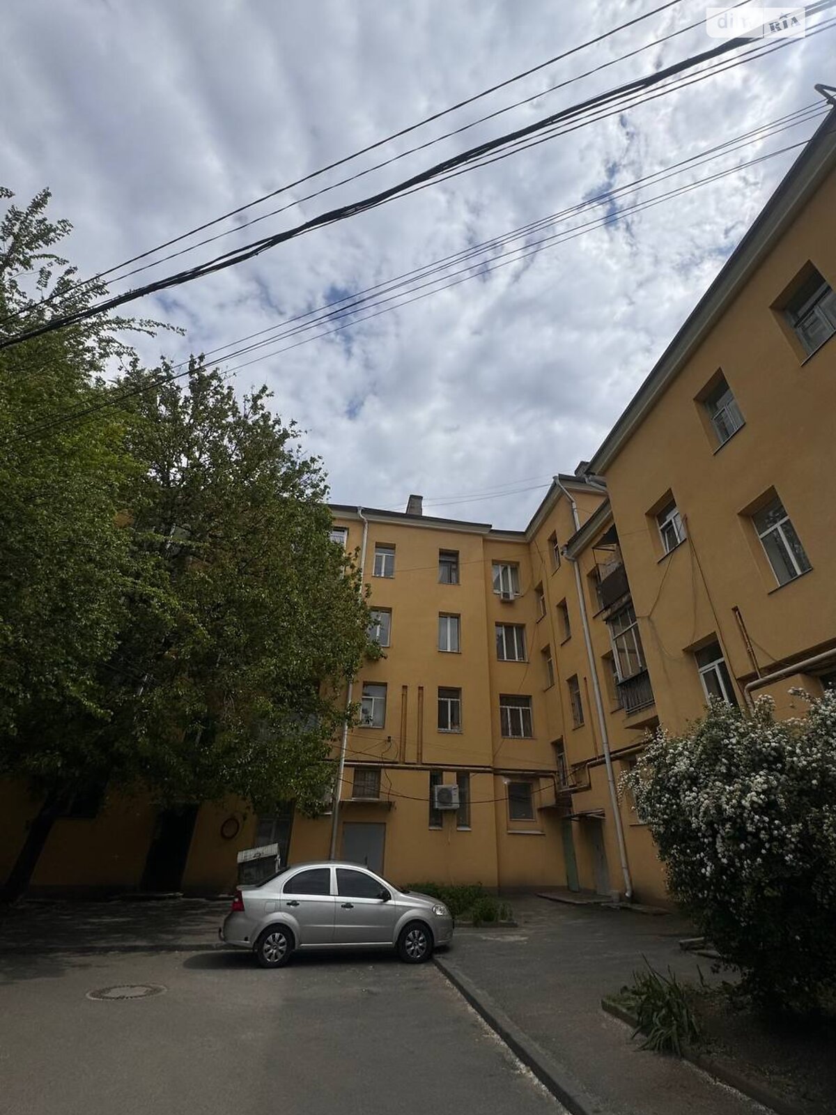 Продаж трикімнатної квартири в Дніпрі, на просп. Слобожанський 89, район Косіора фото 1 Продаж трикімнатної квартири в Дніпрі, на просп. Слобожанський 89, район Косіора фото 1