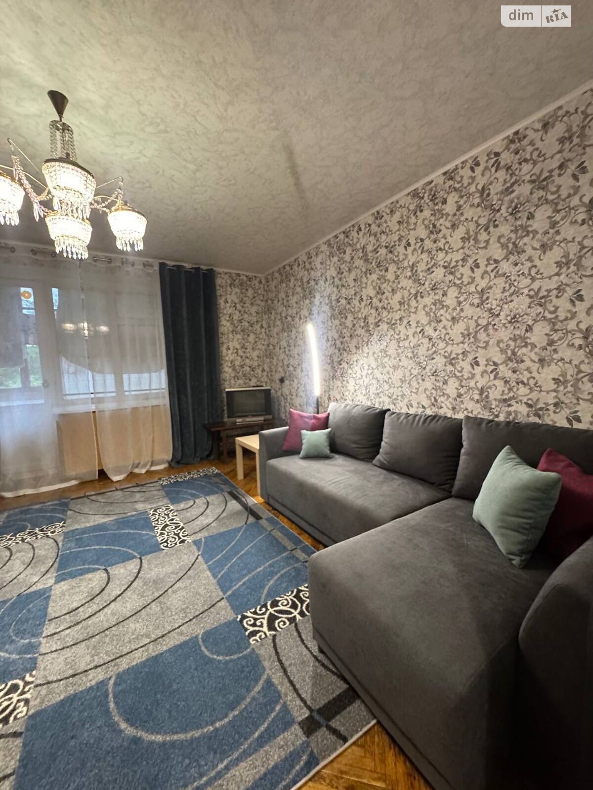 Продаж трикімнатної квартири в Дніпрі, на вул. Яскрава 9, район Косіора фото 1 Продаж трикімнатної квартири в Дніпрі, на вул. Яскрава 9, район Косіора фото 1