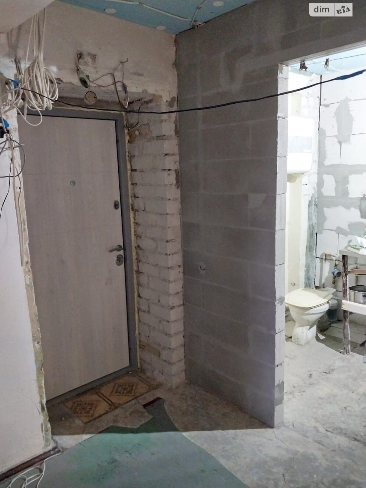 Продаж трикімнатної квартири в Дніпрі, на вул. Новошкільна 76, район Краснопілля фото 1 Продаж трикімнатної квартири в Дніпрі, на вул. Новошкільна 76, район Краснопілля фото 1