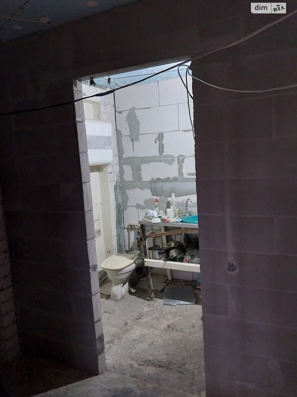 Продаж трикімнатної квартири в Дніпрі, на вул. Новошкільна 76, район Краснопілля фото 1 Продаж трикімнатної квартири в Дніпрі, на вул. Новошкільна 76, район Краснопілля фото 1