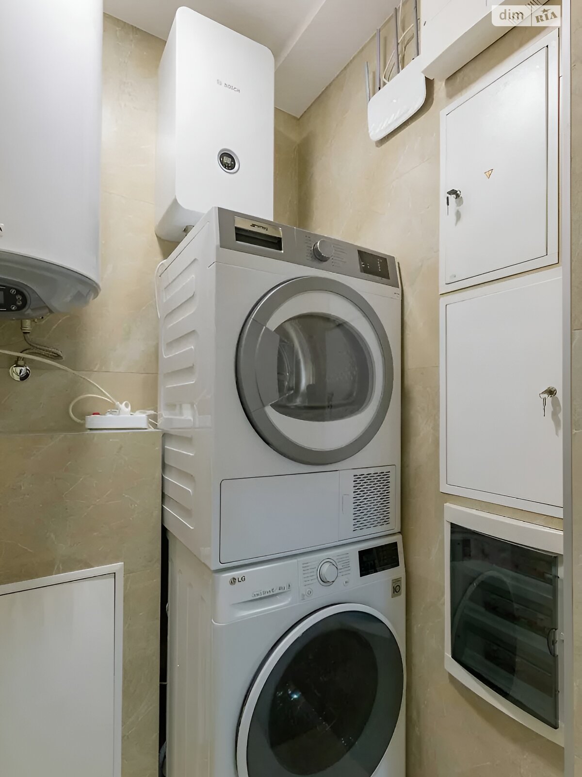 Продажа трехкомнатной квартиры в Днепре, на ул. Большая Диивська 24А, район Красный Камень фото 1 Продажа трехкомнатной квартиры в Днепре, на ул. Большая Диивська 24А, район Красный Камень фото 1