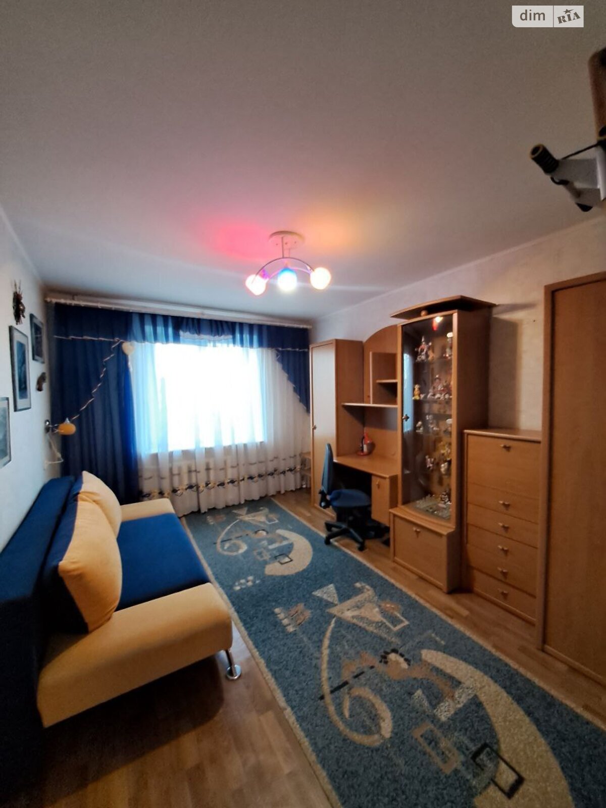 Продажа трехкомнатной квартиры в Днепре, на ул. Кондратюка Юрия 1, район Красный Камень фото 1 Продажа трехкомнатной квартиры в Днепре, на ул. Кондратюка Юрия 1, район Красный Камень фото 1