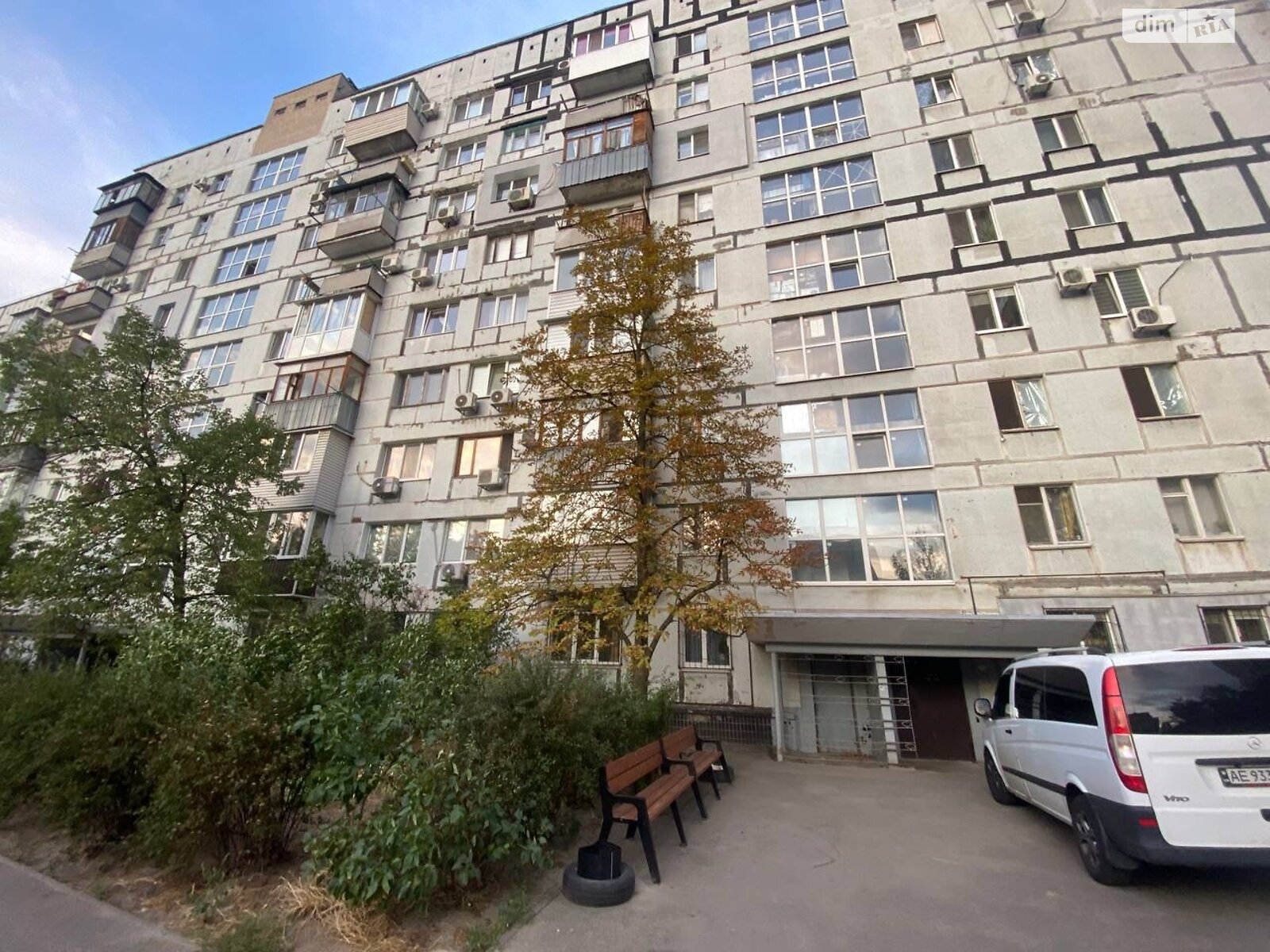 Продажа трехкомнатной квартиры в Днепре, на мас. Красный Камень 5, район Красный Камень фото 1 Продажа трехкомнатной квартиры в Днепре, на мас. Красный Камень 5, район Красный Камень фото 1