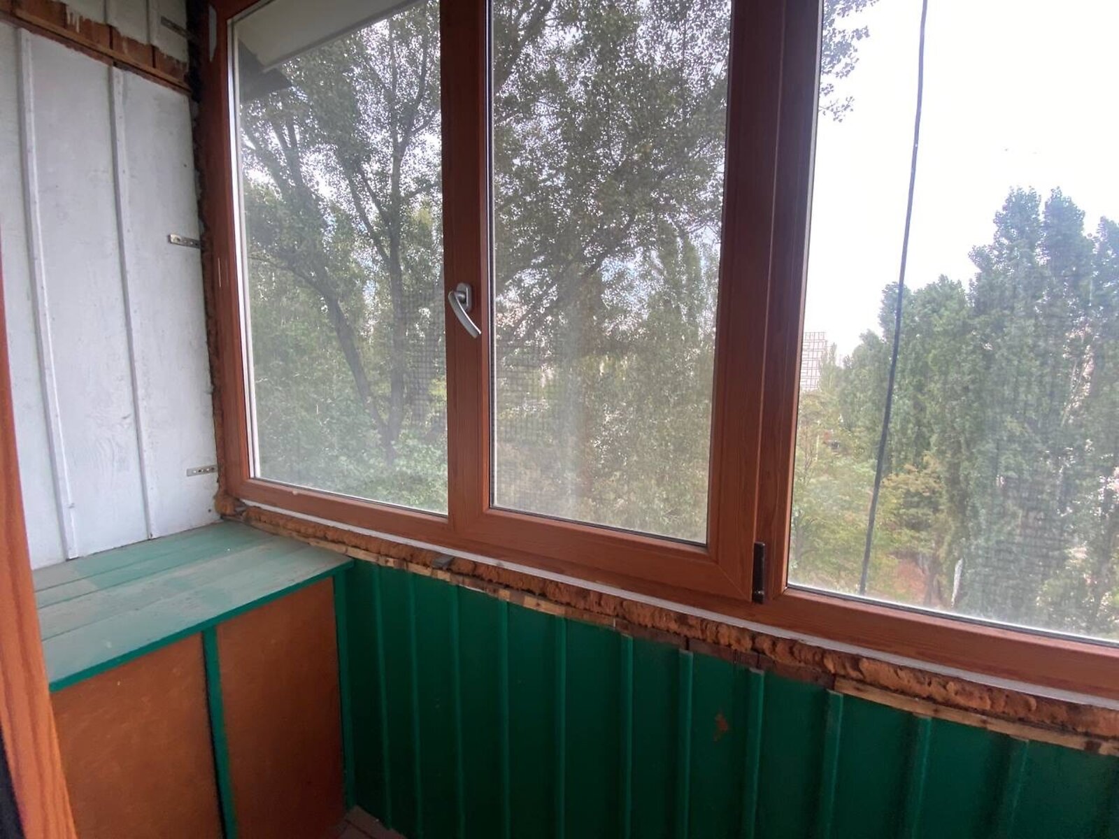 Продажа трехкомнатной квартиры в Днепре, на мас. Красный Камень 5, район Красный Камень фото 1 Продажа трехкомнатной квартиры в Днепре, на мас. Красный Камень 5, район Красный Камень фото 1