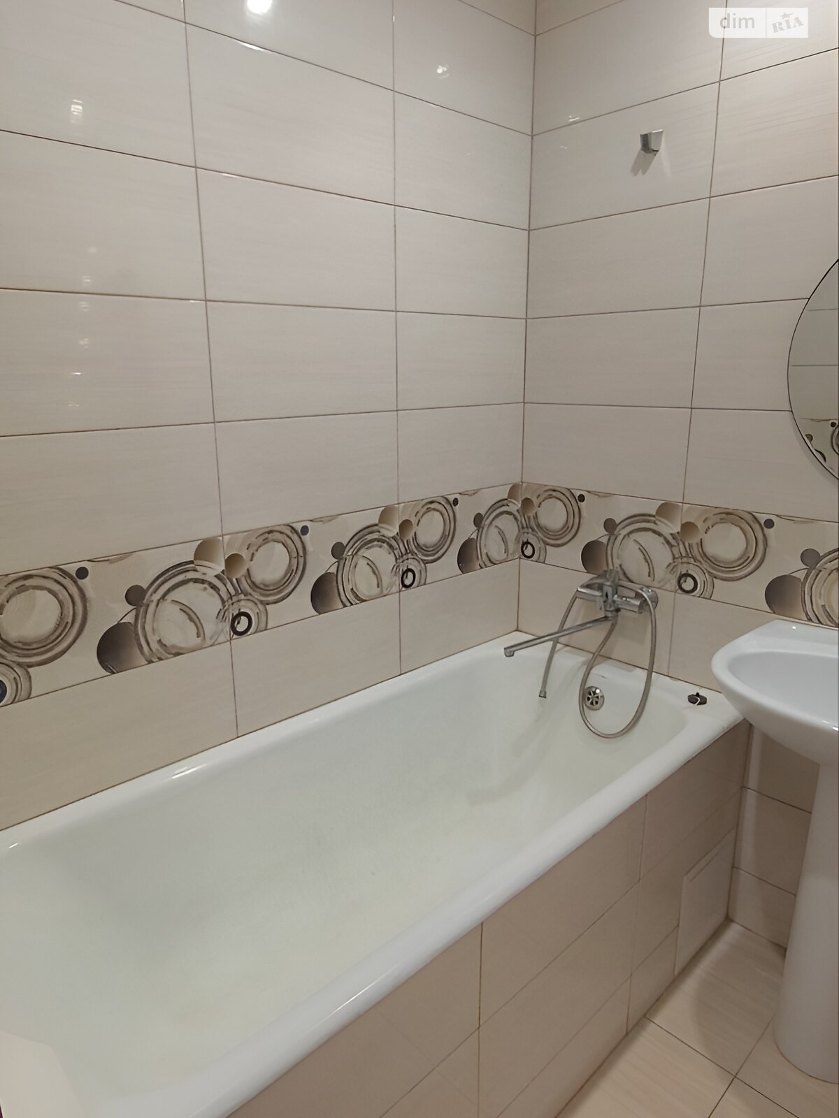 Продаж двокімнатної квартири в Дніпрі, на мас. Червоний Камінь 5, район Червоний Камінь фото 1 Продаж двокімнатної квартири в Дніпрі, на мас. Червоний Камінь 5, район Червоний Камінь фото 1