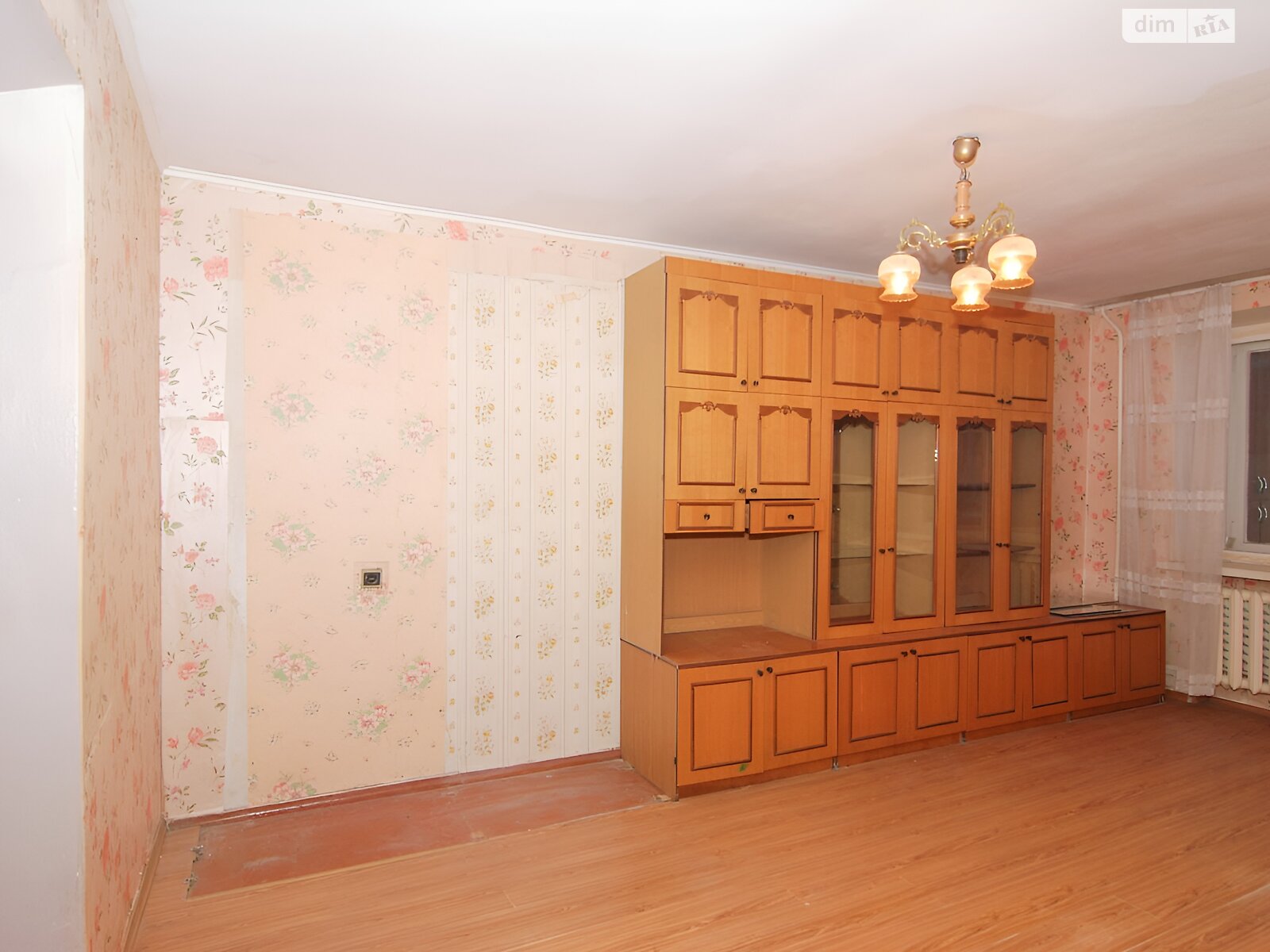 Продаж трикімнатної квартири в Дніпрі, на мас. Червоний Камінь 4, район Червоний Камінь фото 1 Продаж трикімнатної квартири в Дніпрі, на мас. Червоний Камінь 4, район Червоний Камінь фото 1