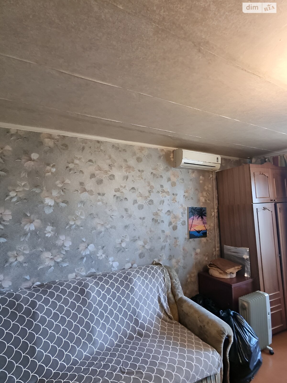 Продажа трехкомнатной квартиры в Днепре, на мас. Красный Камень 13, район Красный Камень фото 1 Продажа трехкомнатной квартиры в Днепре, на мас. Красный Камень 13, район Красный Камень фото 1