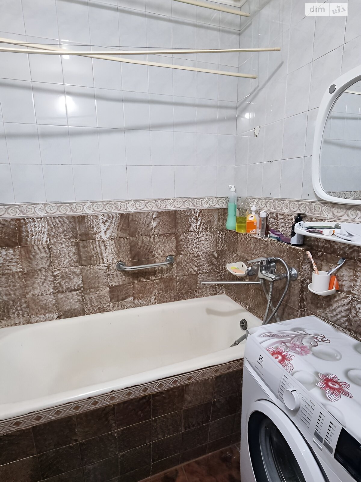Продажа трехкомнатной квартиры в Днепре, на мас. Красный Камень 13, район Красный Камень фото 1 Продажа трехкомнатной квартиры в Днепре, на мас. Красный Камень 13, район Красный Камень фото 1