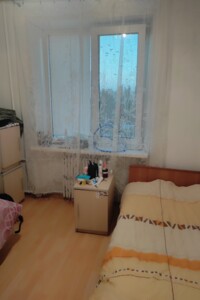 Продаж трикімнатної квартири в Дніпрі, на бул. Рубіновий, район Червоний Камінь фото 2