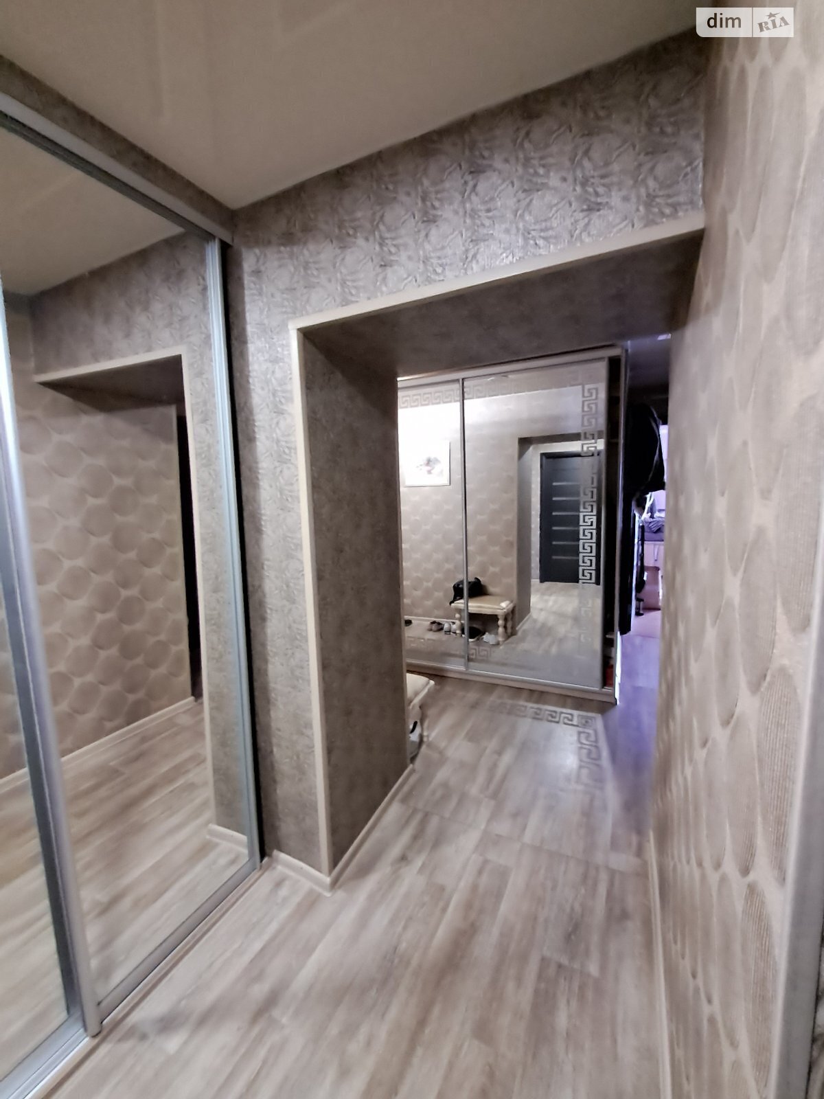 Продажа трехкомнатной квартиры в Днепре, на ул. Савкина 4, район Красный Камень фото 1 Продажа трехкомнатной квартиры в Днепре, на ул. Савкина 4, район Красный Камень фото 1