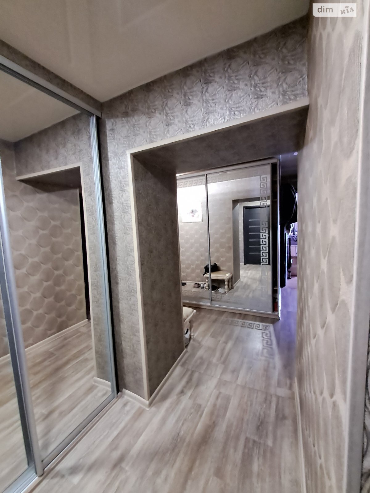 Продажа трехкомнатной квартиры в Днепре, на ул. Савкина 4, район Красный Камень фото 1 Продажа трехкомнатной квартиры в Днепре, на ул. Савкина 4, район Красный Камень фото 1