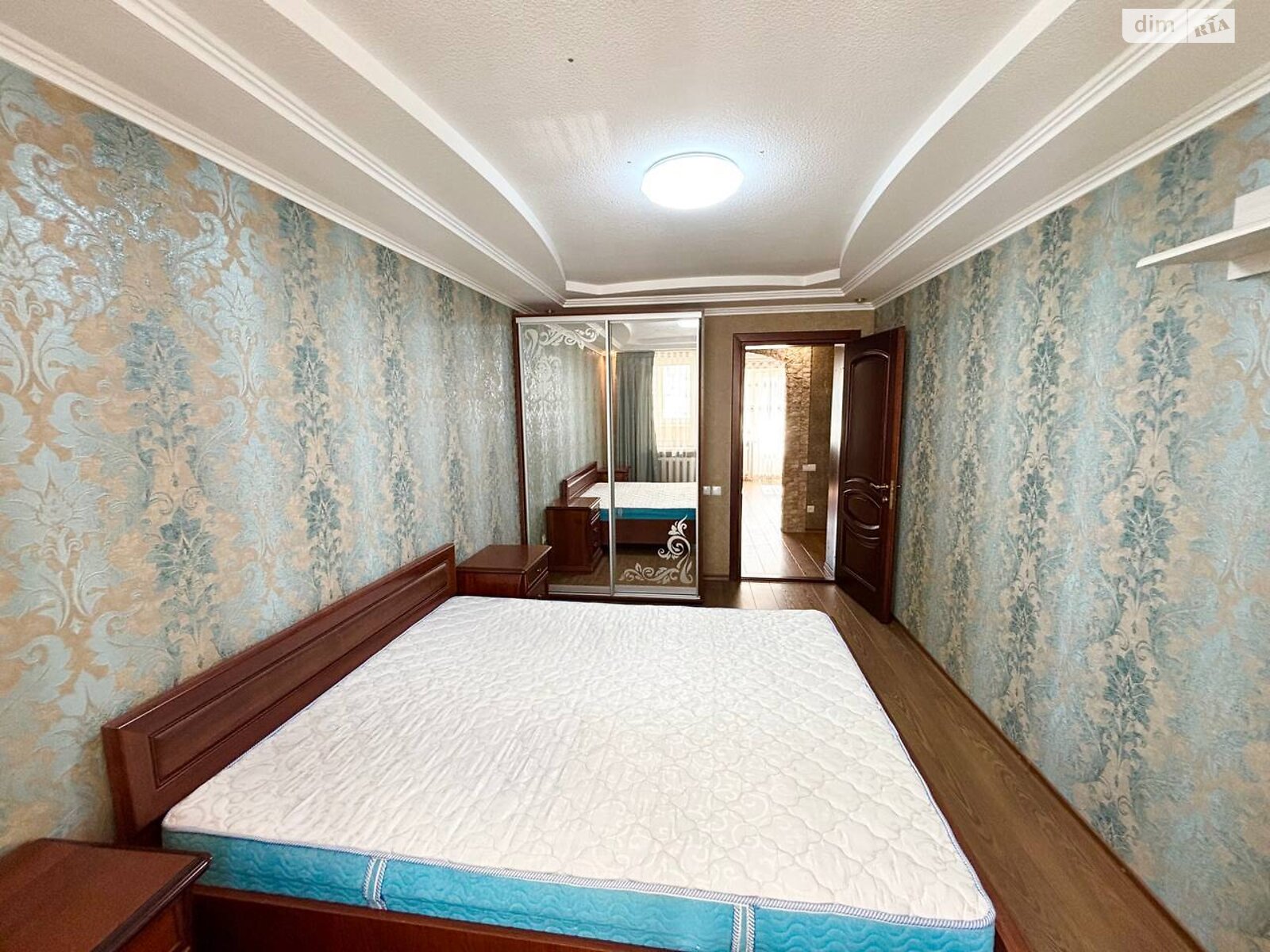 Продаж чотирикімнатної квартири в Дніпрі, на вул. Савкіна 6, район Червоний Камінь фото 1 Продаж чотирикімнатної квартири в Дніпрі, на вул. Савкіна 6, район Червоний Камінь фото 1
